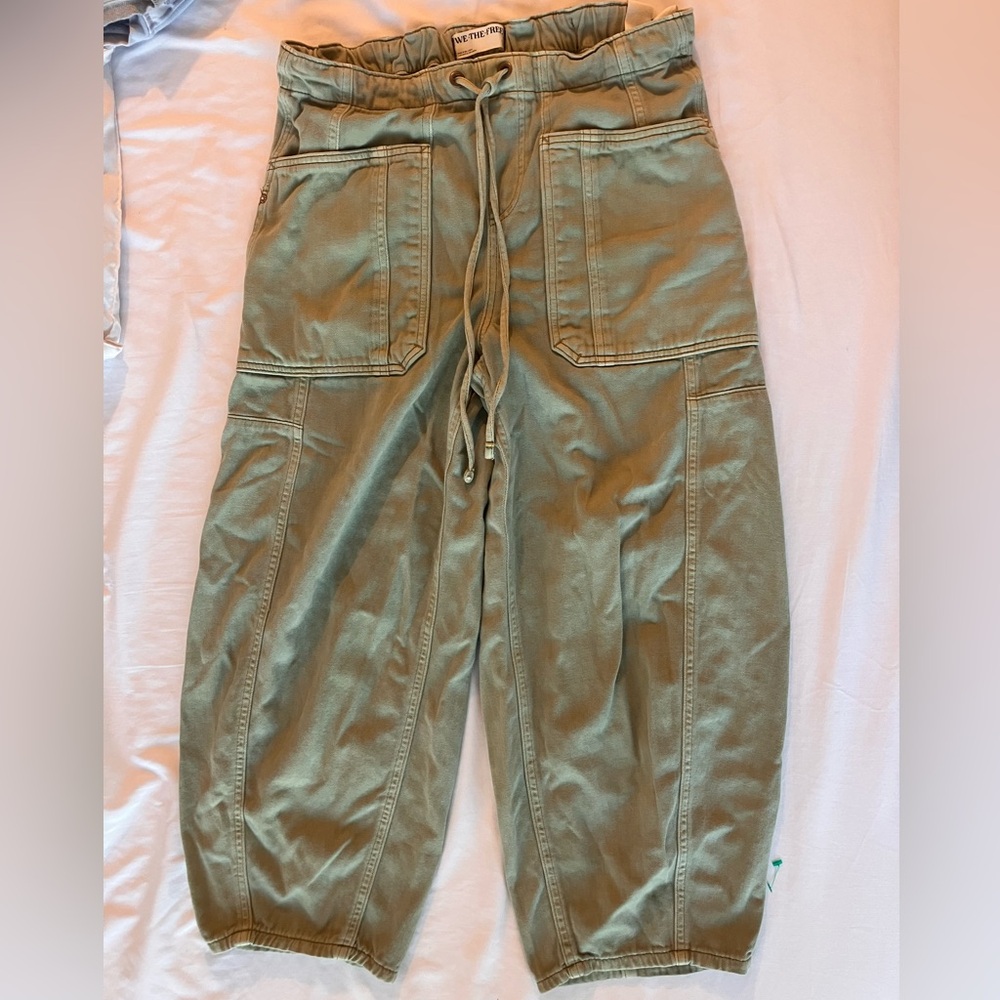 Free People We The Free Silverton pull-on barrel jeans Small - Picture 3 of 5